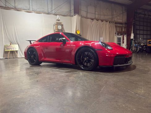 Used 2026 Porsche 911 GTS image 2