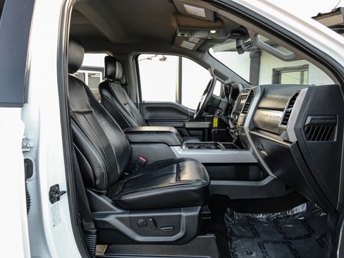 Used 2020 Ford F350 Lariat w/ Lariat Value Package AWD/4WD image 38
