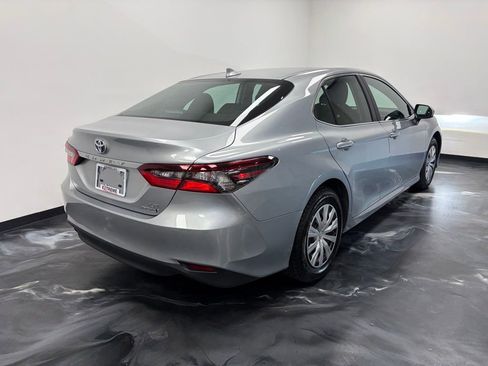 Used 2023 Toyota Camry LE image 19