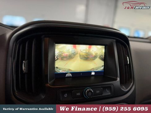 Used 2019 Chevrolet Colorado W/T w/ WT Convenience Package AWD/4WD image 19