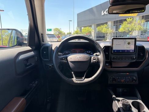 Used 2023 Ford Bronco Sport Outer Banks image 6