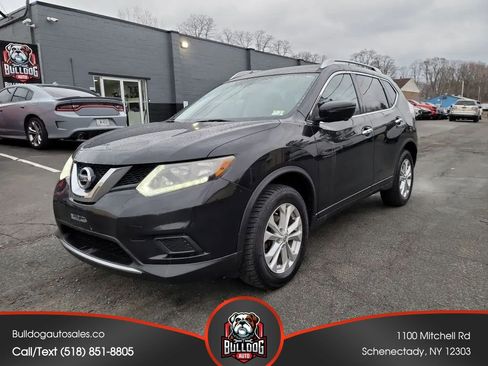 Used 2016 Nissan Rogue SV w/ SV Premium Package AWD/4WD image 1