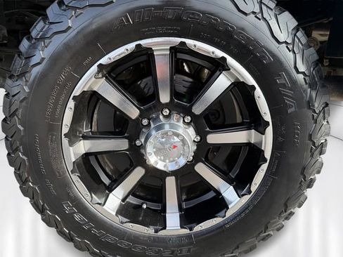 Used 2015 Ford F350 Platinum image 10