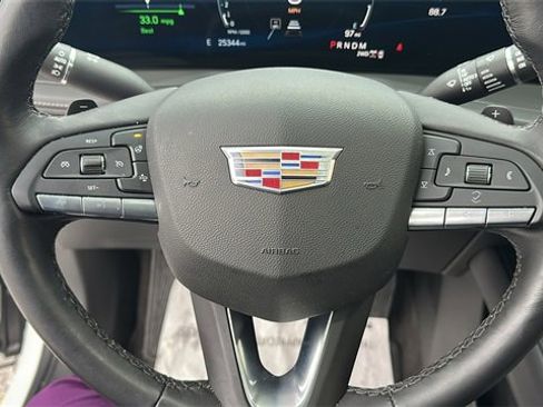 Used 2024 Cadillac XT4 Premium Luxury image 20