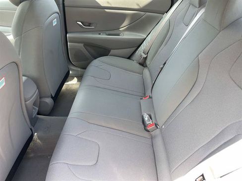New 2026 Hyundai Elantra SE FWD image 22