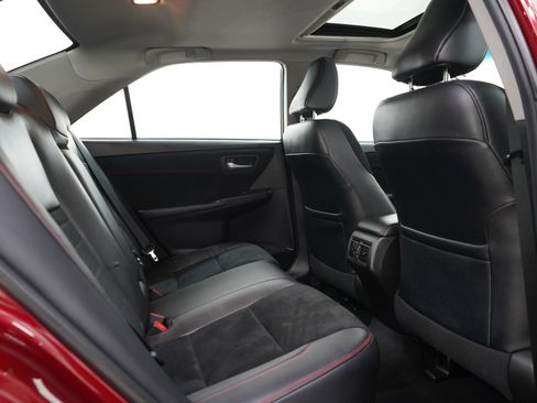 Used 2015 Toyota Camry XSE w/ Advanced Technology Package FWD image 12