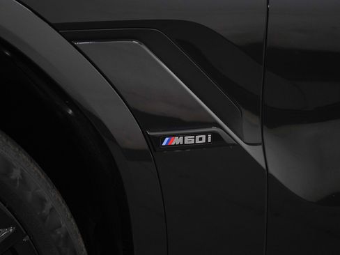 Used 2024 BMW X6 M60i AWD/4WD image 35