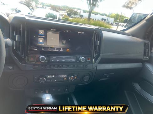 Used 2026 Nissan Frontier SV w/ SV Convenience Package RWD image 16