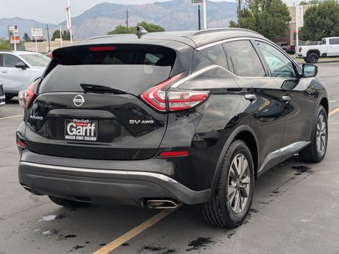 Used 2017 Nissan Murano SV AWD/4WD image 3