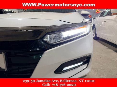 Used 2020 Honda Accord Sport image 9