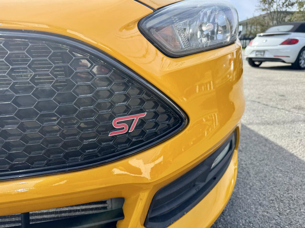 Used 2015 Ford Focus ST FWD image 9