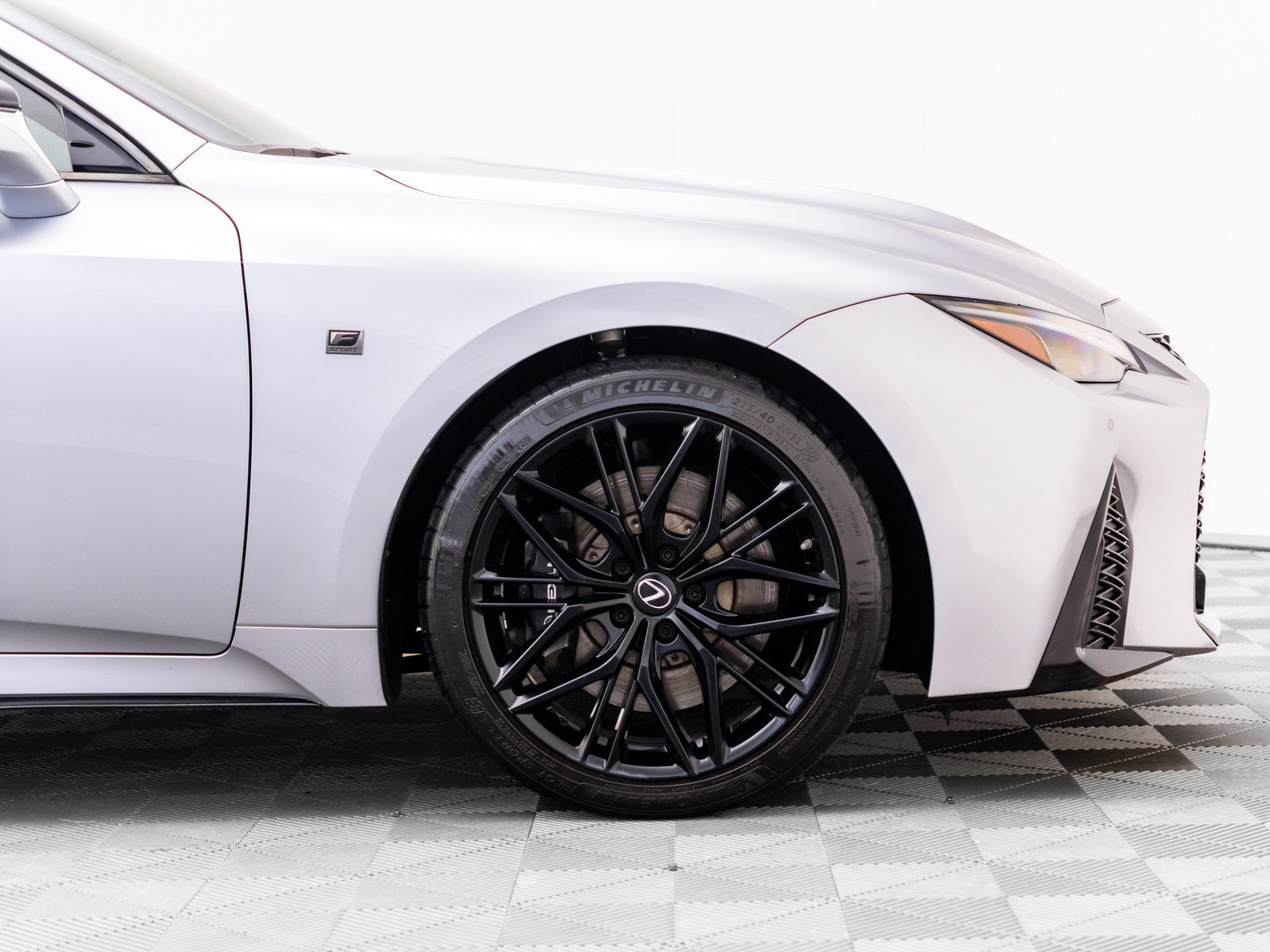 Used 2022 Lexus IS 500 RWD image 33