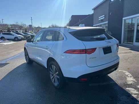 Used 2019 Jaguar F-PACE Prestige image 6