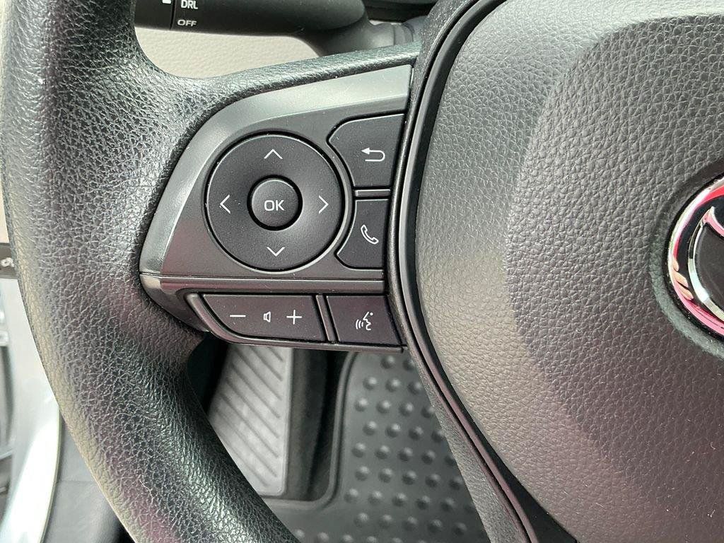 Used 2023 Toyota Corolla Cross L FWD image 23