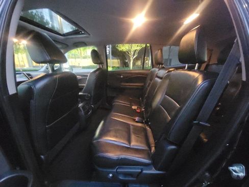 Used 2018 Honda Pilot EX-L image 11