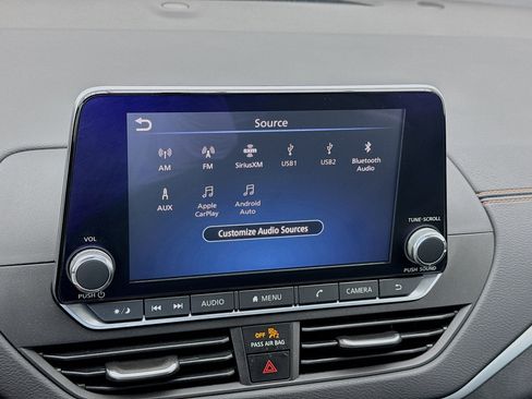 Used 2019 Nissan Altima 2.5 SR image 11