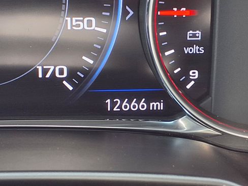 Used 2025 Chevrolet Blazer Premier w/ Driver Confidence II Package FWD image 25