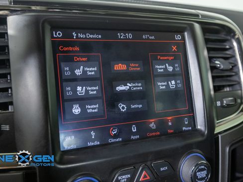 Used 2018 RAM 3500 Laramie w/ Sport Appearance Group AWD/4WD image 20