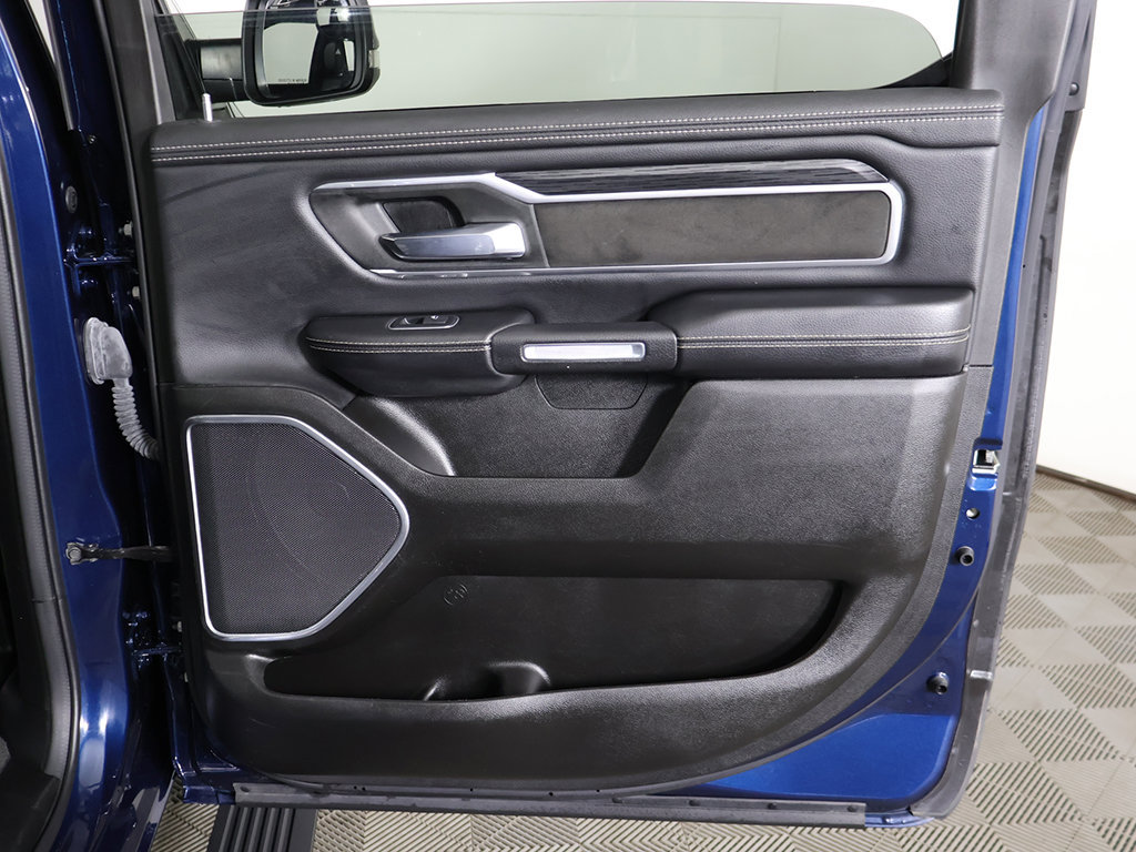 Used 2023 RAM 1500 Laramie AWD/4WD image 29