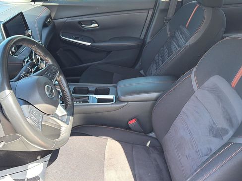 Used 2023 Nissan Sentra SR w/ Electronics Package FWD image 12