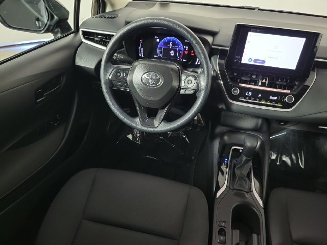 Used 2026 Toyota Corolla LE FWD image 15