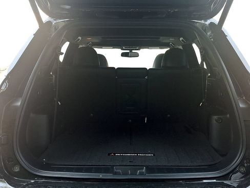 Used 2022 Mitsubishi Outlander SEL AWD/4WD image 32