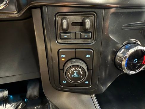 New 2025 Ford F150 Lariat w/ Equipment Group 502A High image 36