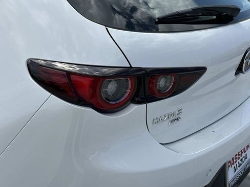New 2026 MAZDA MAZDA3 Hatchback w/Premium Plus Pkg AWD/4WD image 8