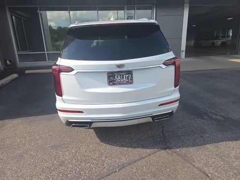 Used 2020 Cadillac XT6 Premium Luxury AWD/4WD image 16