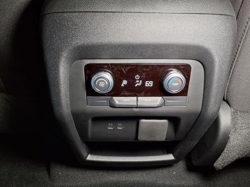 New 2026 GMC Acadia Elevation FWD image 12