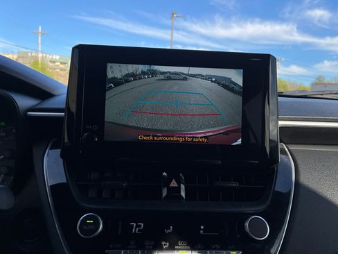 Used 2025 Toyota Corolla Cross AWD Hybrid image 21