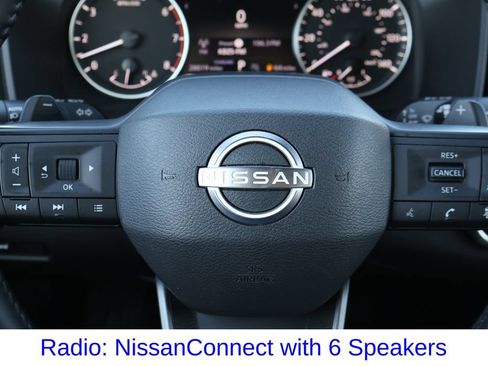 Used 2025 Nissan Rogue SV FWD image 31