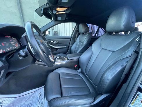 Used 2020 BMW 330i Sedan w/ Convenience Package RWD image 10