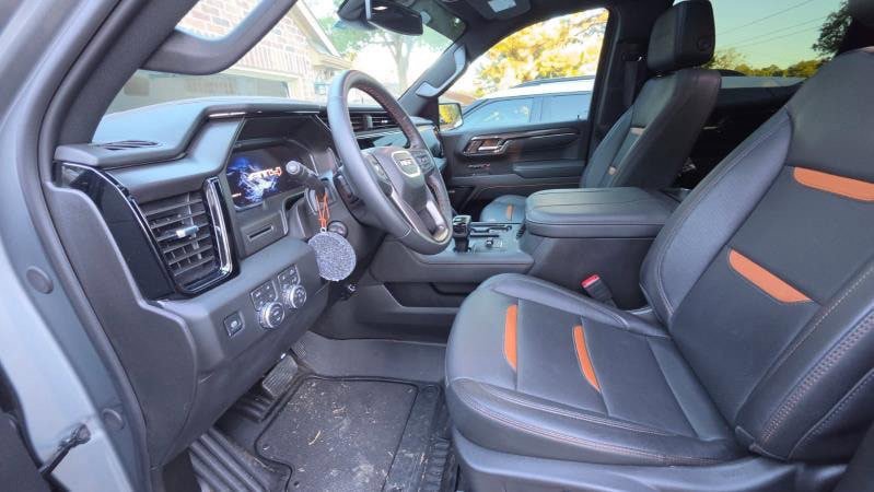 Used 2026 GMC Sierra 1500 AT4 w/ AT4 Premium Package AWD/4WD image 6
