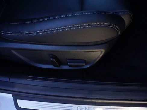 Certified 2026 Genesis G70 2.5T image 23