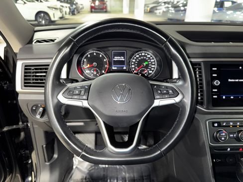 Used 2021 Volkswagen Atlas SE image 22