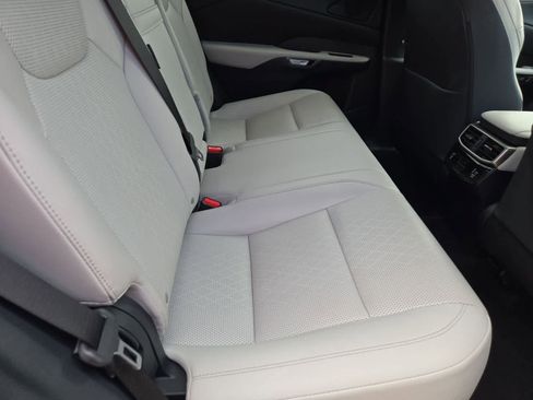 Used 2023 Lexus RX 350 Premium Plus w/ Cold Area Package FWD image 20