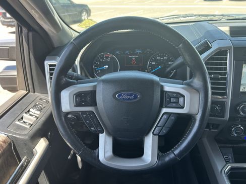 Used 2017 Ford F350 Lariat w/ Lariat Ultimate Package AWD/4WD image 22