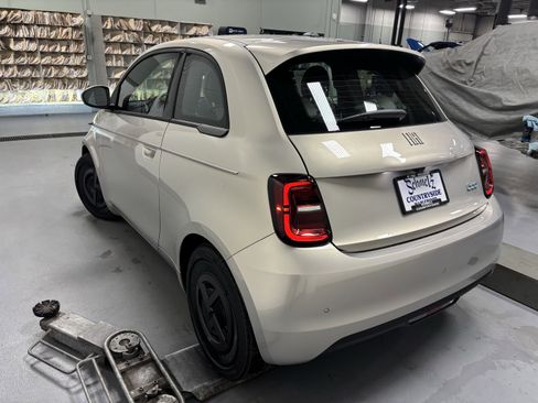 New 2025 FIAT 500 e image 5
