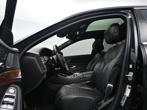 Used 2016 Mercedes-Benz S 550 4MATIC Sedan image 25