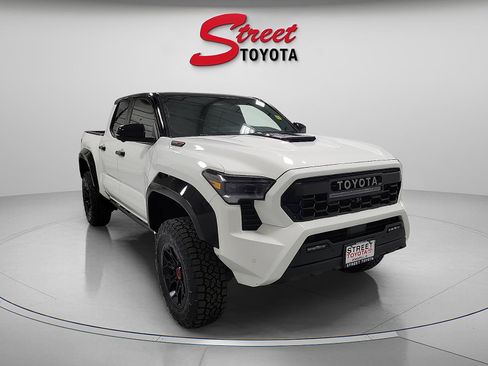 Certified 2024 Toyota Tacoma TRD Pro image 5