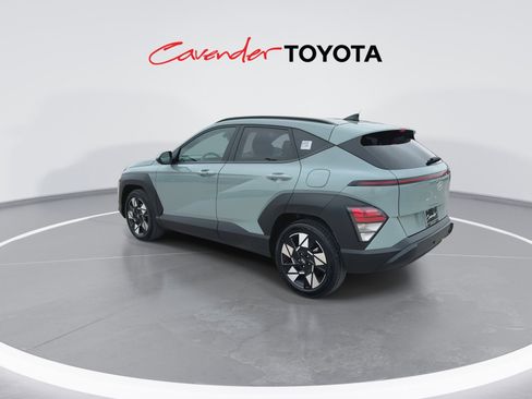 Used 2025 Hyundai Kona SEL FWD image 6