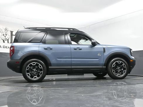 Used 2025 Ford Bronco Sport Outer Banks w/ Outer Banks Tech Package+ AWD/4WD image 53
