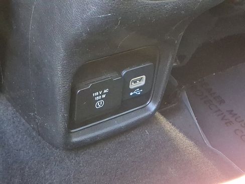 Used 2021 Jeep Compass 80th Special Edition image 11