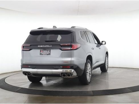 Used 2026 GMC Acadia Denali w/ LPO, Floor Liner Package AWD/4WD image 7