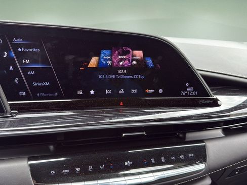 Certified 2023 Cadillac Escalade V w/ LPO, ONYX Package AWD/4WD image 24