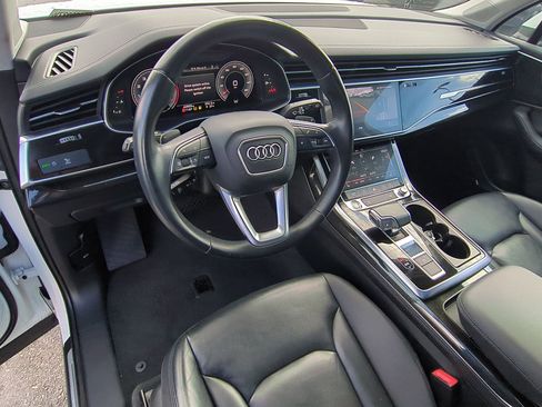 Used 2023 Audi Q7 Premium Plus image 17