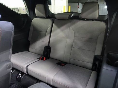 New 2026 Chevrolet Traverse LT w/ Midnight/Sport Edition FWD image 20