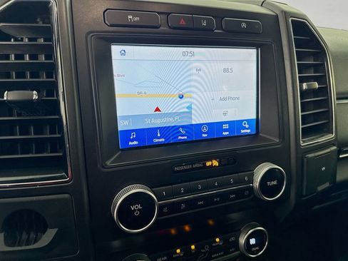 Used 2020 Ford Expedition Max Limited image 21