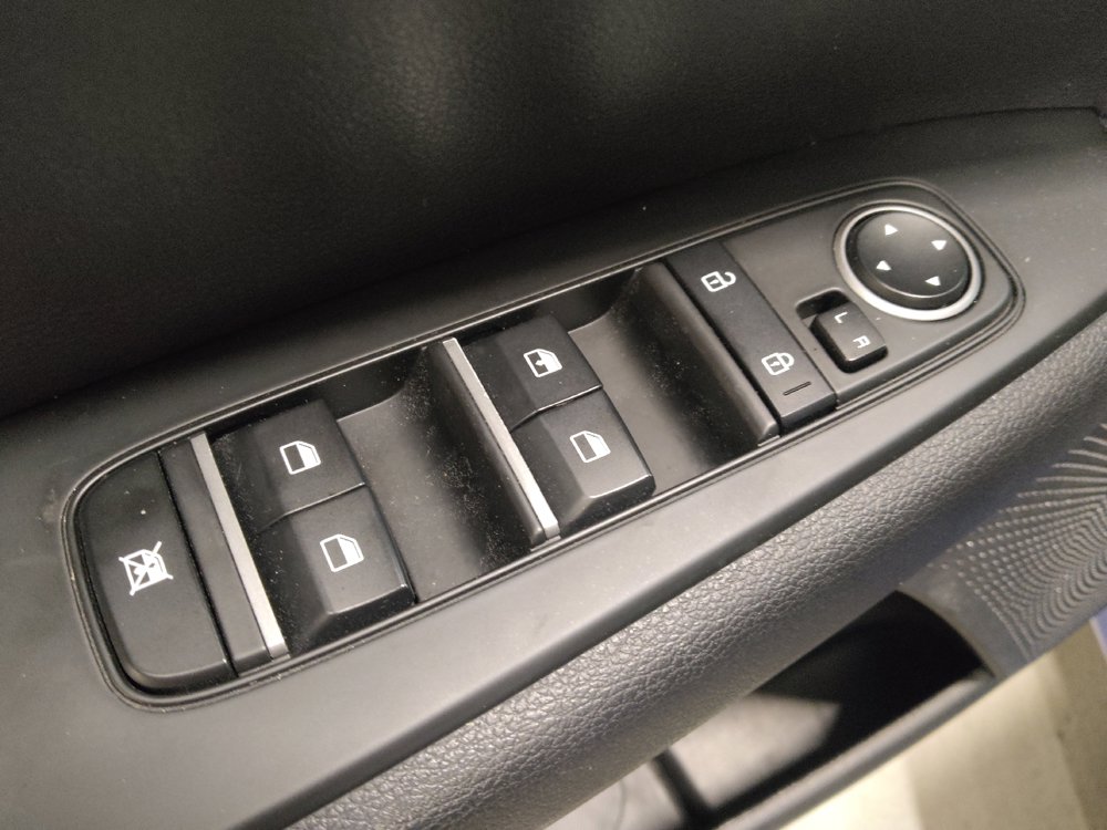 Used 2023 Kia Forte LXS FWD image 27